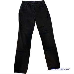 NYDJ Black Jeans RN 132016 EUC Size 6